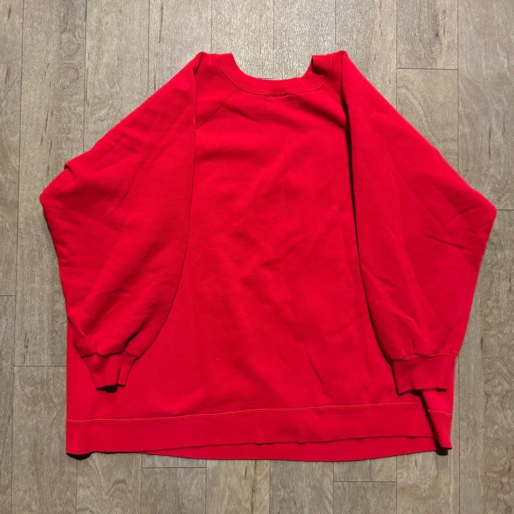 Vintage Hand Painted Mouse Sewing Crewneck Sweatshirt Red Size Large - Picture 4 of 4